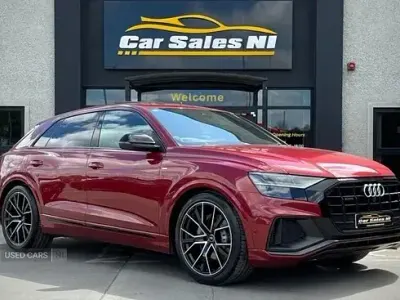Used Audi Q8 Black Edition 286 HP (210 kW) 2021 Red SUV
