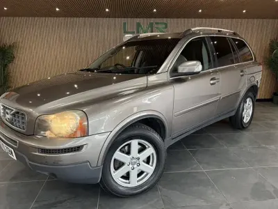 Usado Volvo XC90 182 HP (133 kW) 2010 Cinzento SUV