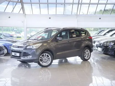 Käytetty Ford Kuga Titanium X 150 HP (110 kW) 2016 Harmaa Katumaasturi