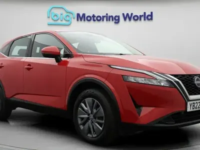 Used Nissan Qashqai Visia 140 HP (102 kW) 2022 Red SUV