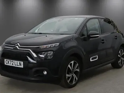 Begagnad Citroën C3 PureTech 110 HK (80 kW) 2022 Svart Halvkombi