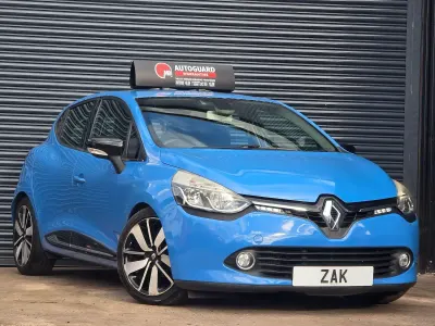Used Renault Clio Dynamique 90 HP (66 kW) 2014 Blue Hatchback