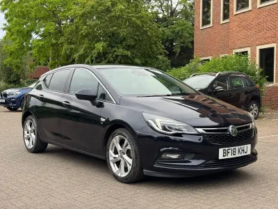 Used Vauxhall Astra SRi 150 HP (110 kW) 2018 Blue Hatchback