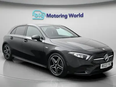 Używany Mercedes A200 Executive 163 KM (119 kW) 2022 Czarny Hatchback