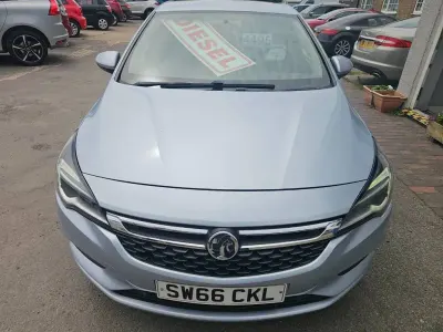 Used Vauxhall Astra Design Edition 2016 Silver Hatchback