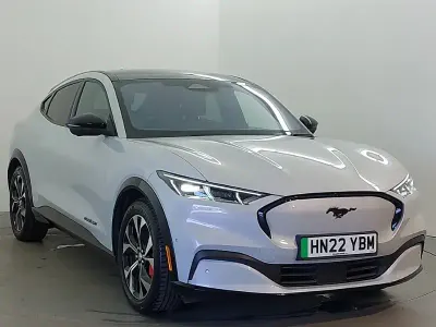 Used Ford Mustang Mach-E Extended Range 258 kW (351 HP) 2022 White SUV