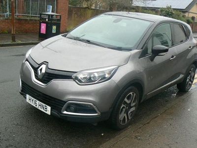 Used Renault Captur Dynamique 90 HP (66 kW) 2016 Grey/black SUV