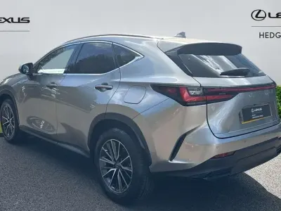 Usado Lexus NX350h 239 CV (175 kW) 2023 Plateado SUV
