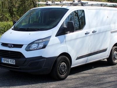 Used Ford Transit Custom 105 HP (77 kW) 2017 White Van