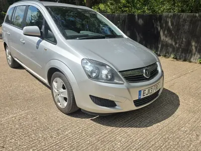 Used Vauxhall Zafira 115 HP (84 kW) 2013 Silver MPV