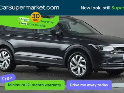 Begagnad VW Tiguan Life 131 HK (96 kW) 2022 Grå SUV