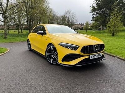 Begagnad Mercedes A35 AMG Premium 2023 Gul Halvkombi