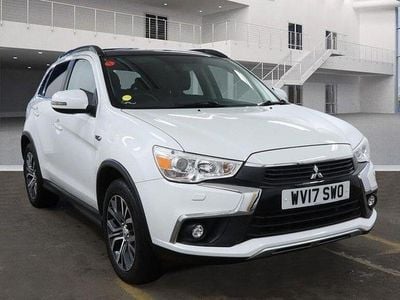 White Used 2017 Mitsubishi Outlander P-HEV Estate | £10,795 (Fair price)
