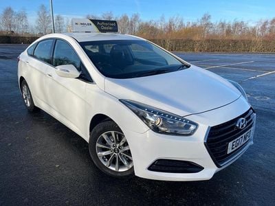 White Used 2017 Hyundai i40 Sedan | £5,550 (Good price)