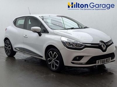 Used Renault Clio IV Play 76 HP (55 kW) 2019 White Hatchback