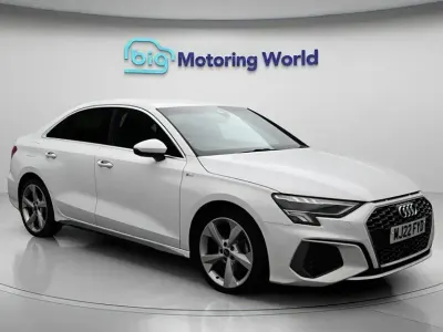 Używany Audi A3 S-Line 110 KM (80 kW) 2022 Biały Sedan/Limuzyna