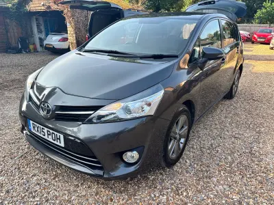 Used Toyota Verso