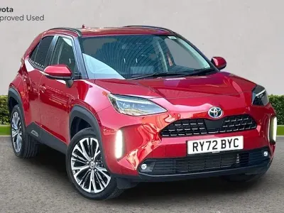 Used Toyota Yaris Cross 116 HP (85 kW) 2022 Red SUV