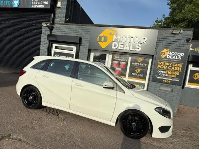 Used Mercedes B200 AMG line 134 HP (98 kW) 2018 White Hatchback
