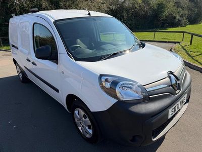 Used Renault Kangoo Business 44 kW (60 HP) 2022 White MPV