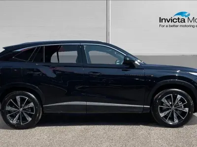 New MG HS 2026 Black SUV
