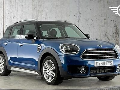 Używany Mini Cooper Countryman Exclusive 134 KM (98 kW) 2019 Niebieski SUV