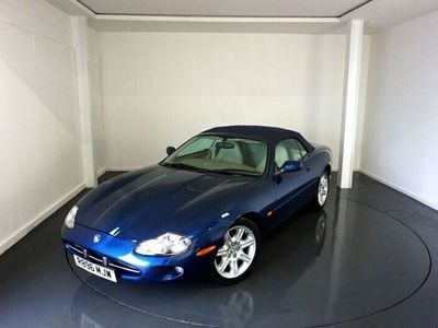 Jaguar XK8
