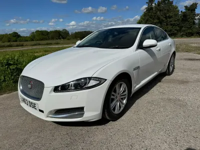 Used Jaguar XF Luxury 163 HP (119 kW) 2013 White Sedan