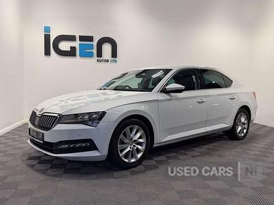 Used Skoda Superb SE Technology 150 HP (110 kW) 2022 White Hatchback