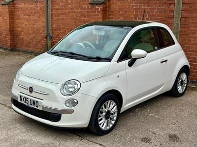 Used Fiat 500 Lounge 69 HP (50 kW) 2015 White Hatchback