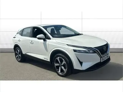 Used Nissan Qashqai Acenta Premium 190 HP (139 kW) 2024 White SUV