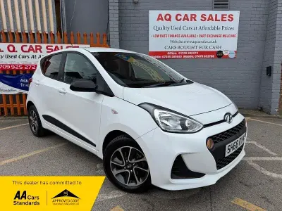 Used Hyundai i10 GO! 66 HP (48 kW) 2018 White Hatchback
