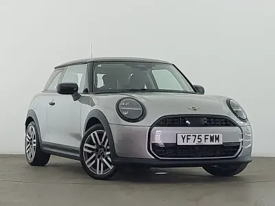 Used Mini Cooper Classic 114 kW (156 HP) 2025 Silver Hatchback