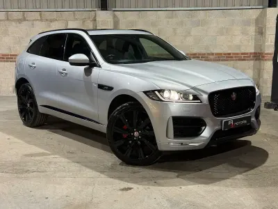 Used Jaguar F-Pace R-Sport 180 HP (132 kW) 2017 Silver SUV