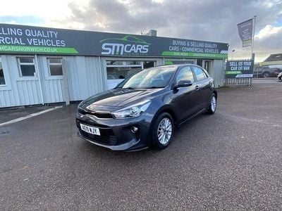 Used Kia Rio 98 HP (72 kW) 2019 Grey Hatchback