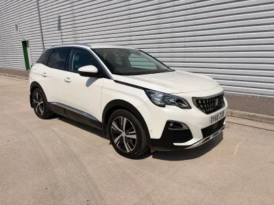 Used Peugeot 3008 Allure 180 HP (132 kW) 2019 White SUV
