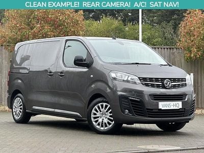 Used Vauxhall Vivaro 120 HP (88 kW) 2023 Grey MPV