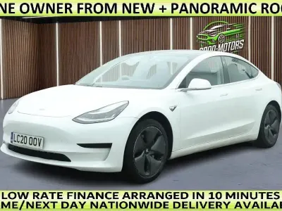 Used Tesla Model 3 Standard Range Plus 177 kW (241 HP) 2020 White Sedan