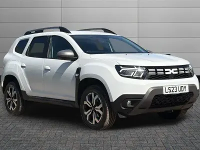 Used Dacia Duster Journey 130 HP (95 kW) 2023 Glacier white SUV