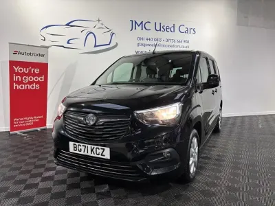 Gebraucht Vauxhall Combo S 102 PS (75 kW) 2021 Schwarz Van / Kleinbus