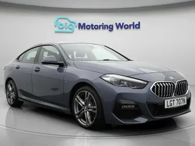 Begagnad BMW 218 M Sport 140 HK (102 kW) 2021 Grå Sedan