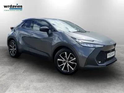 Used Toyota C-HR Design 140 HP (102 kW) 2025 Decuma grey SUV