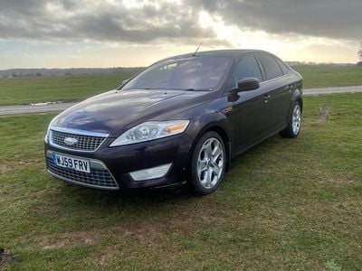 Used Ford Mondeo Titanium X 2009 Red Hatchback