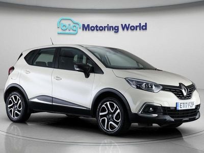 Cream Used 2017 Renault Captur Dynamique SUV | £10,415 (Fair price)