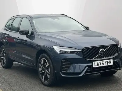 Used Volvo XC60 Plus 247 HP (181 kW) 2025 Blue SUV