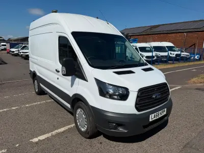 Used Ford Transit 2019 White MPV