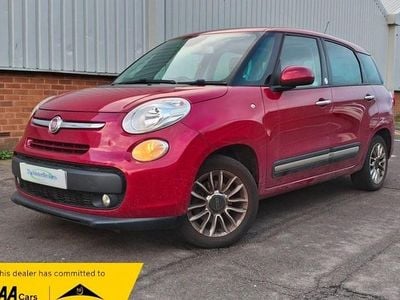 Red Used 2014 Fiat 500L Lounge MPV | £3,997 (Good price)