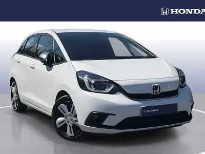 Used Honda Jazz Hybrid 109 HP (80 kW) 2023 White Hatchback