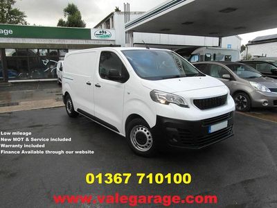 Gebraucht Vauxhall Vivaro Edition 100 PS (73 kW) 2020 Weiß Van / Kleinbus