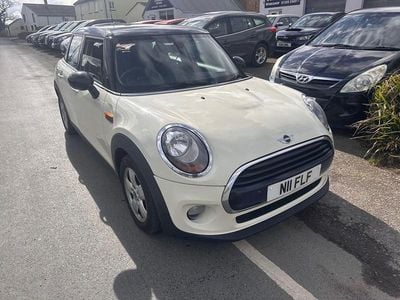 Used Mini Cooper D Hatch 116 HP (85 kW) 2016 White Hatchback